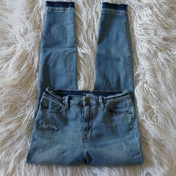 BDG High Rise Twig Jeans - Picture 6 of 13
